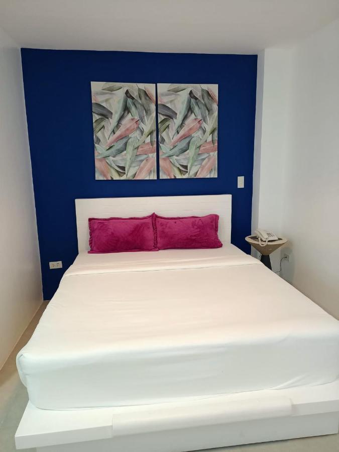 Blue Coast Beach Hotel Santa Ana  ภายนอก รูปภาพ