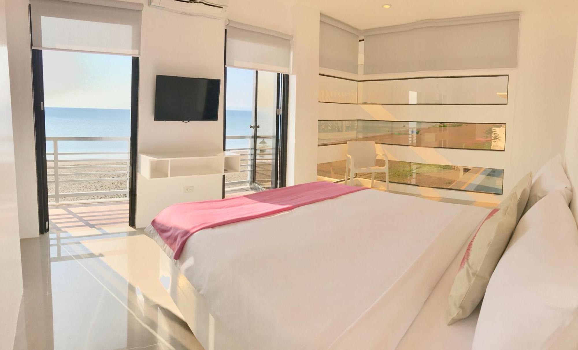 Blue Coast Beach Hotel Santa Ana  ภายนอก รูปภาพ
