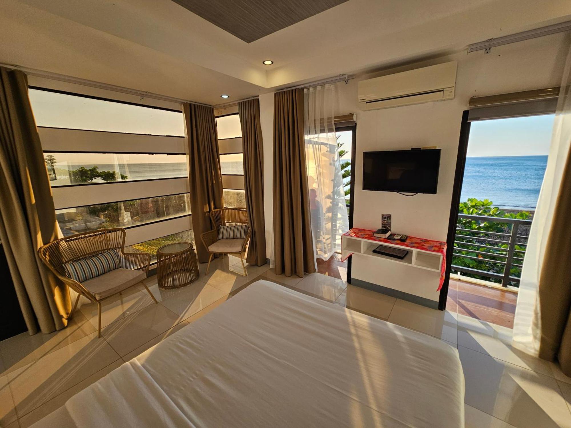 Blue Coast Beach Hotel Santa Ana  ภายนอก รูปภาพ